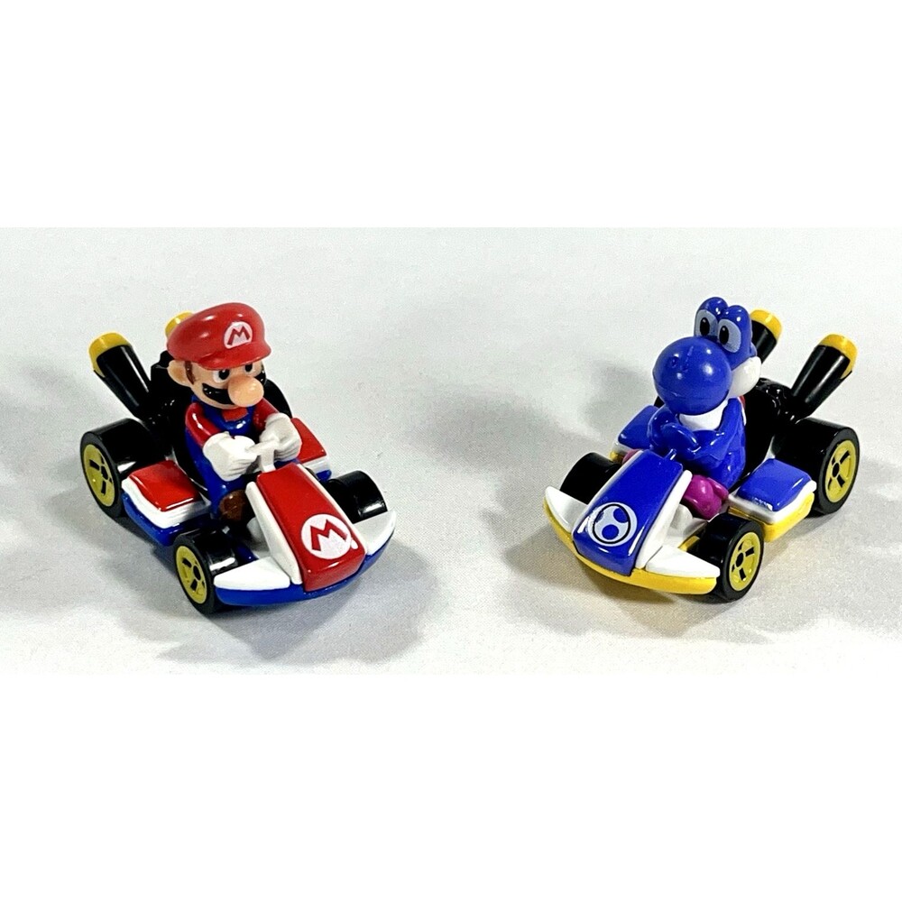 Mattel 2018 Nintendo Mario Kart Die-cast Toys Lot Of 2 Super Mario & Yoshi